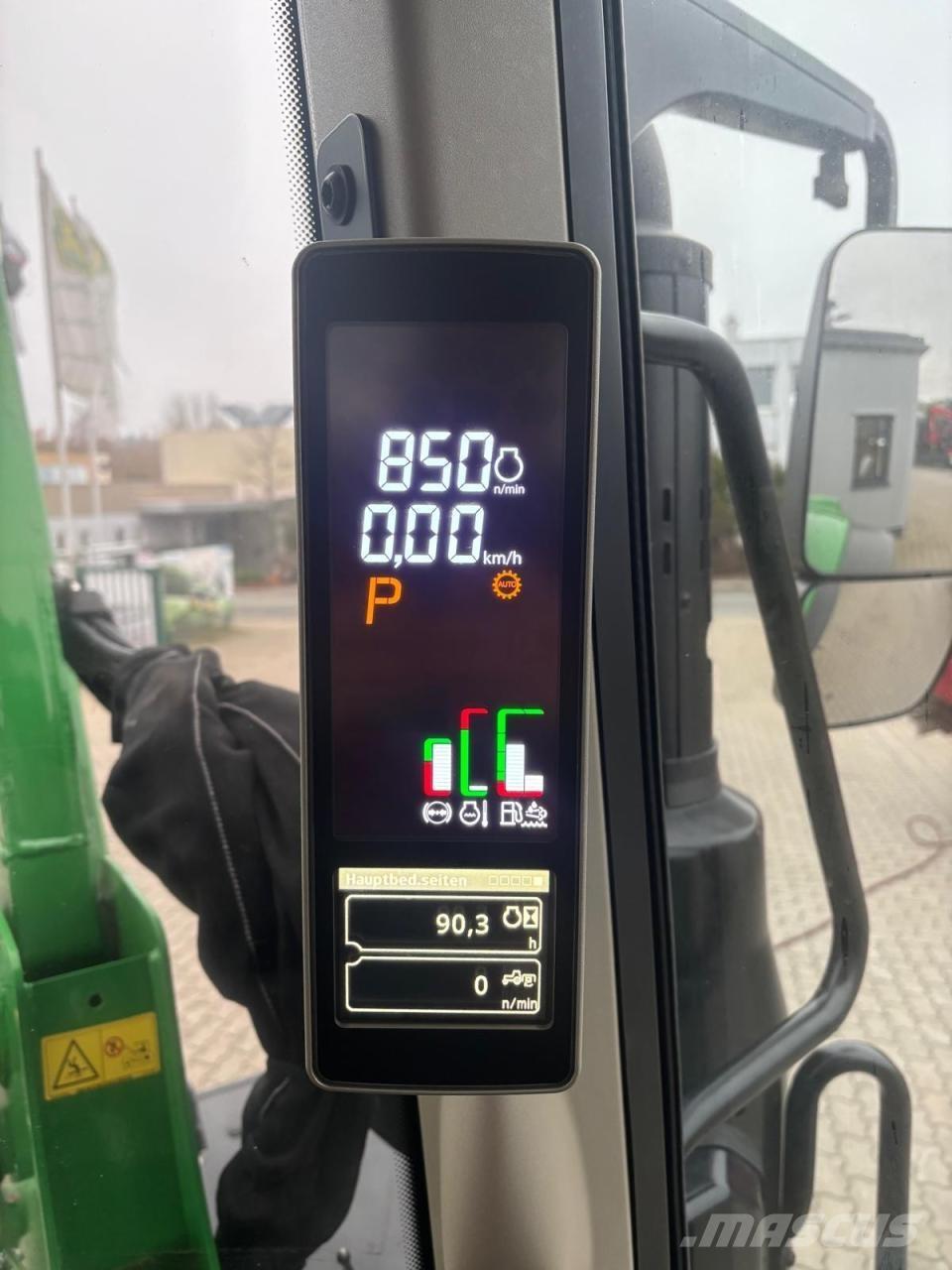 John Deere 6110M Traktoren