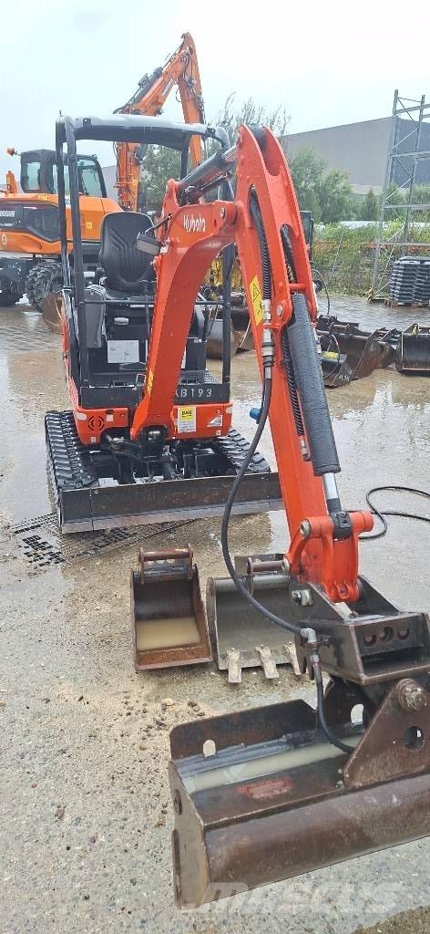 Kubota KX 019-4 Minibagger < 7t