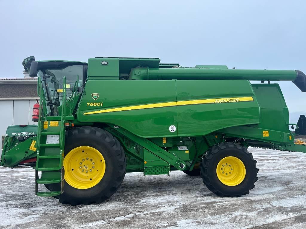 John Deere T660i Mähdrescher