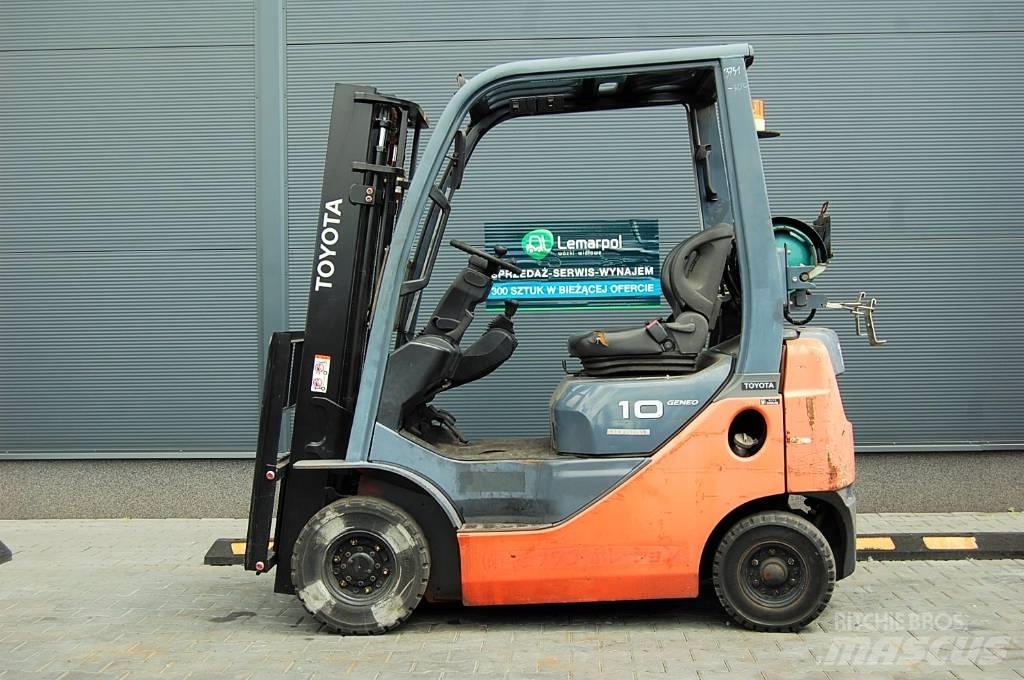 Toyota 8FGL10 LPG heftrucks