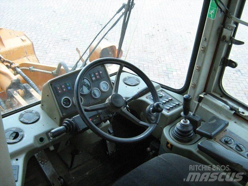 Hyundai HL740-3 Radlader