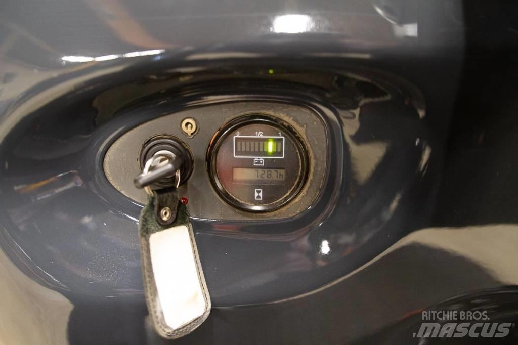 Linde L 14 Zelfrijdende stapelaars