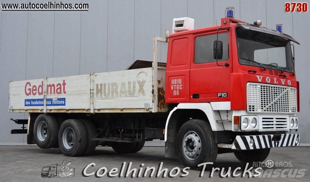 Volvo F10 Pritschenwagen/Pritschenwagen mit Seitenklappe