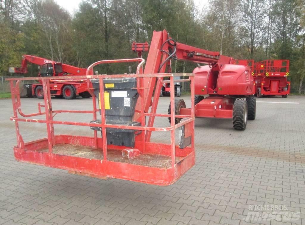 JLG 460 SJ Teleskopbühnen