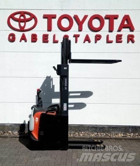 Toyota SPE140L Deichselstapler