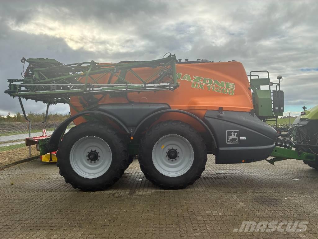 Amazone UX 11200 Anhängespritzen