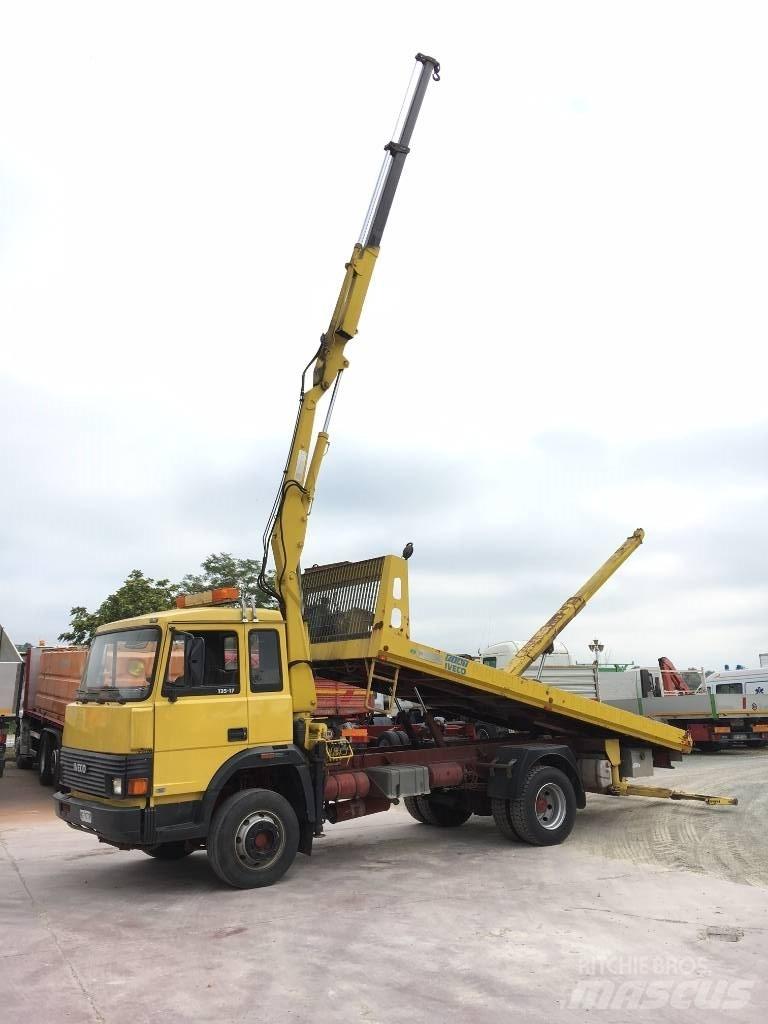 Iveco 135-17 Autotransporter