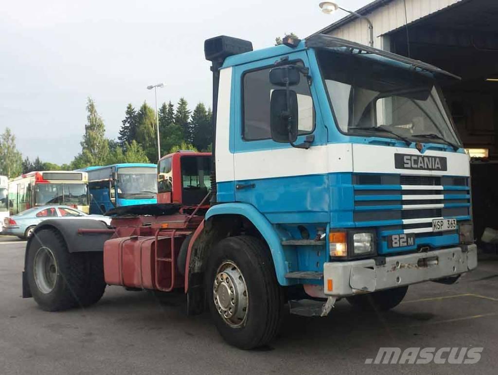 Scania P 82 M Sattelzugmaschinen