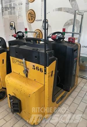 Still CX-Z30 Schlepper