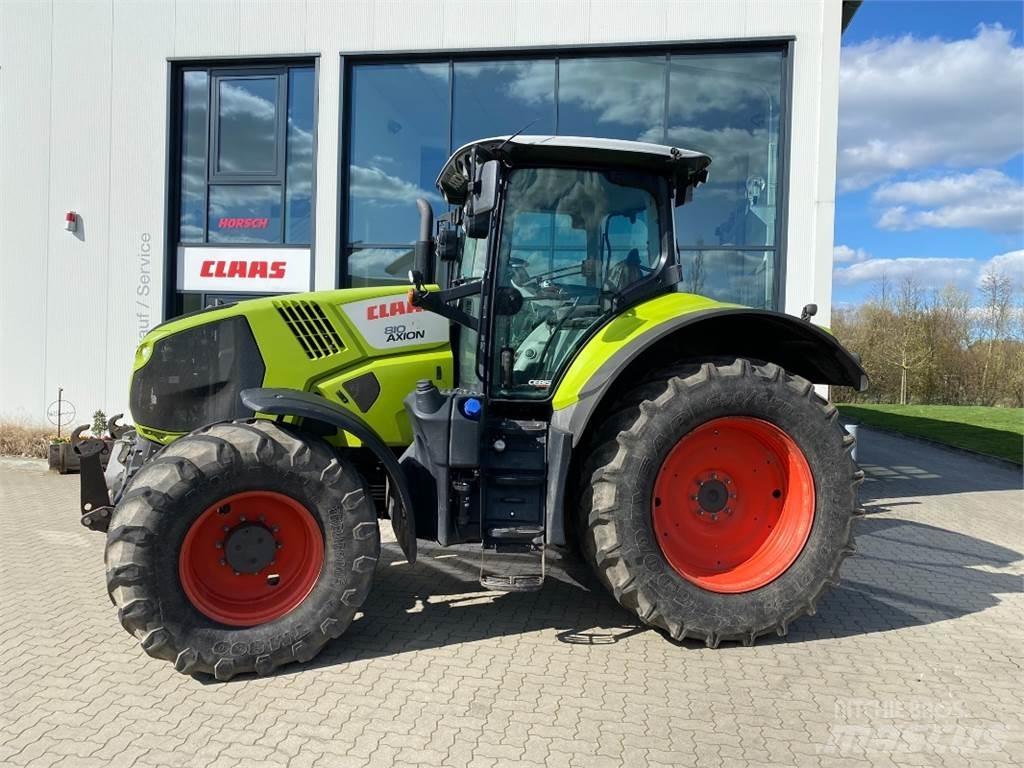 CLAAS AXION 810 Traktoren