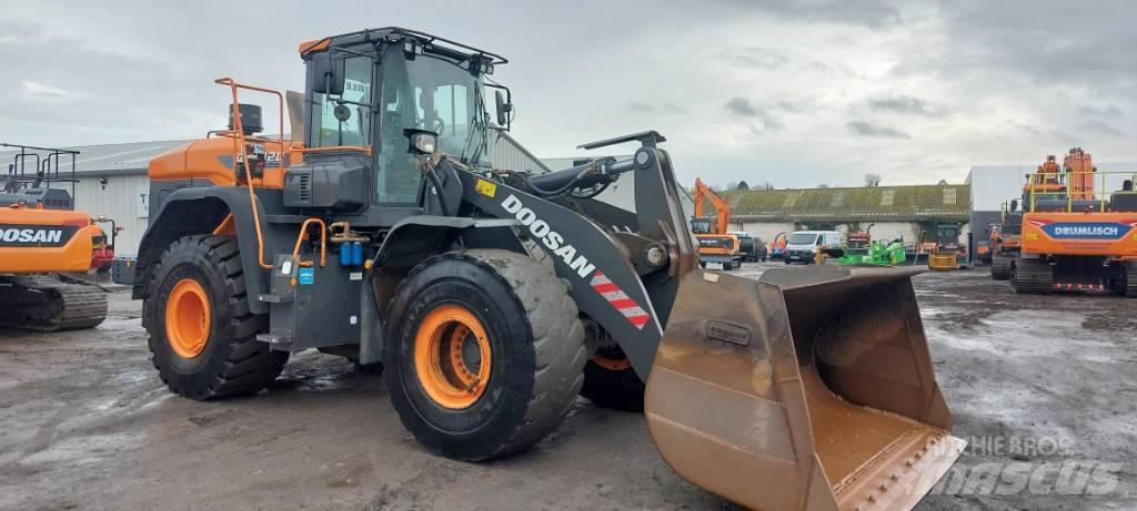 Doosan DL420-7 Radlader