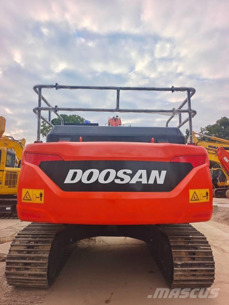 Doosan DX 225 LC-9C Raupenbagger