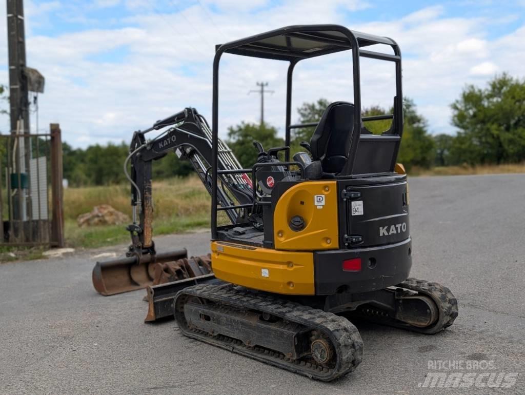 Kato HD 27V5 Minibagger < 7t