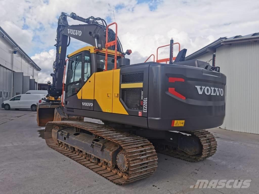Volvo EC 220 E Raupenbagger