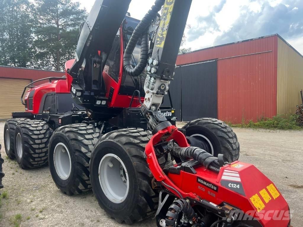 Komatsu 931 XC Harvester