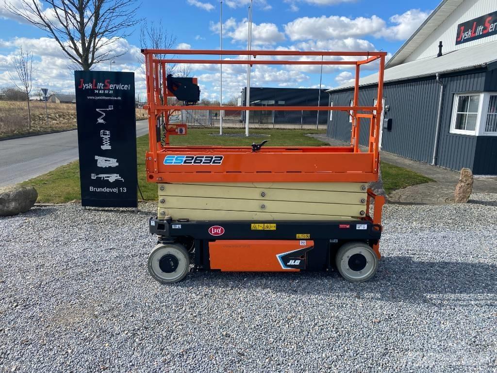 JLG ES 2632 Scheren-Arbeitsbühnen