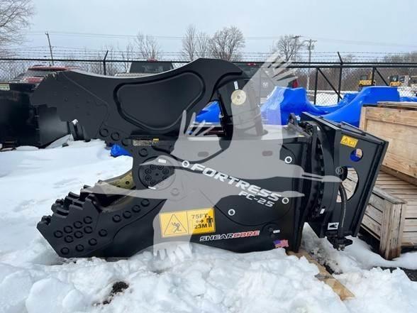  F & S FC25 Andere Anhänger