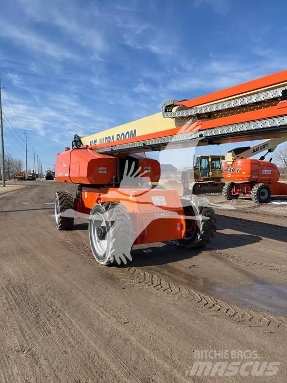 JLG 1350SJP Teleskopbühnen