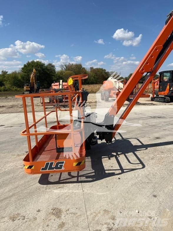 JLG 1350SJP Teleskopbühnen