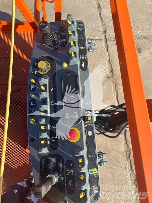 JLG 1350SJP Teleskopbühnen