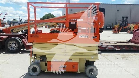 JLG 2632ES Scheren-Arbeitsbühnen