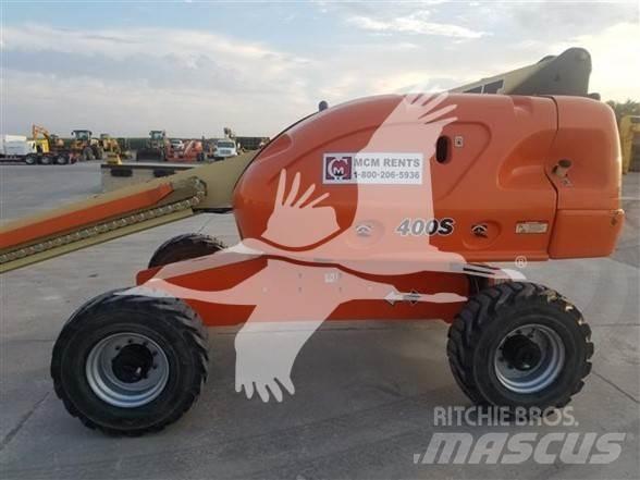 JLG 400S Teleskopbühnen