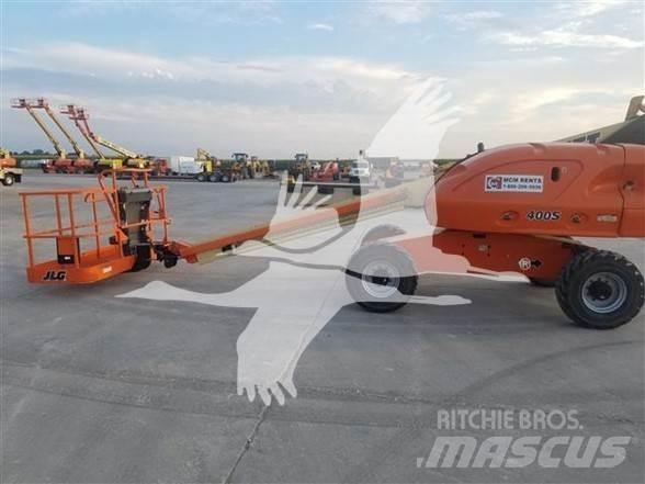 JLG 400S Teleskopbühnen