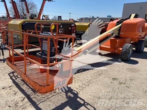 JLG 400S Teleskopbühnen