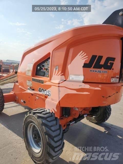 JLG 400S Teleskopbühnen