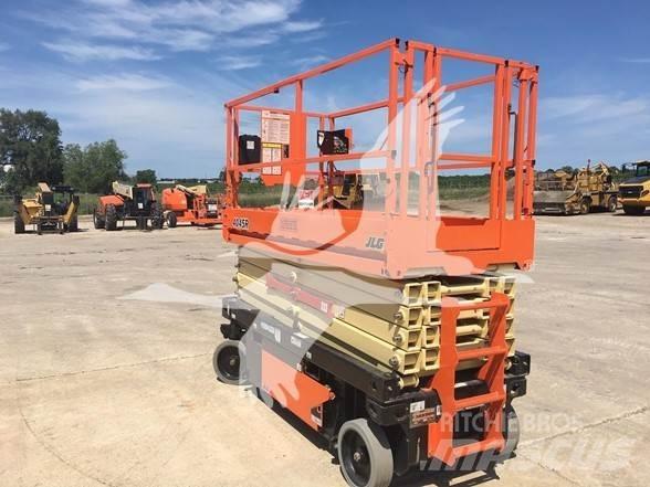 JLG 4045R Scheren-Arbeitsbühnen