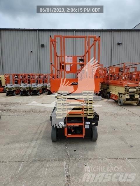 JLG 4045R Scheren-Arbeitsbühnen