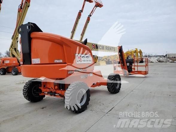 JLG 460SJ Teleskopbühnen
