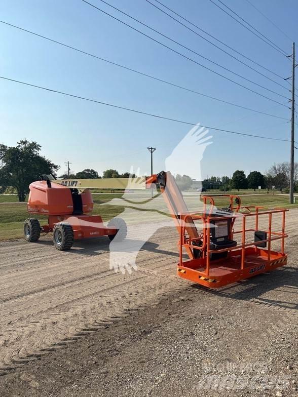 JLG 460SJ Teleskopbühnen