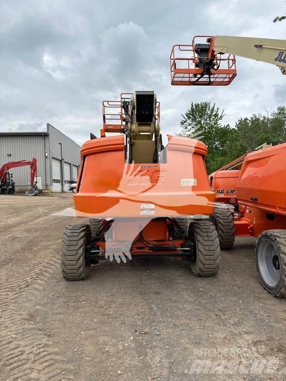 JLG 600S Teleskopbühnen