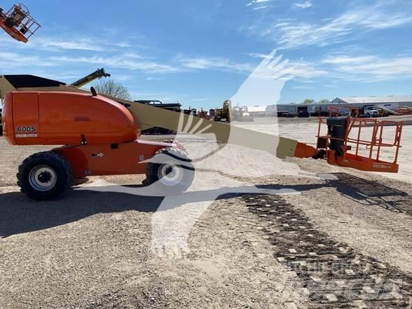 JLG 600S Teleskopbühnen