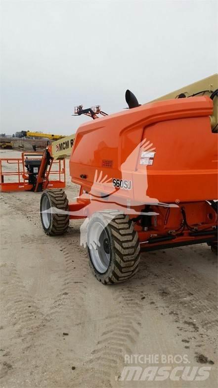 JLG 660SJ Teleskopbühnen