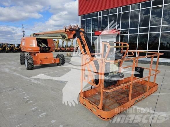 JLG 660SJ Teleskopbühnen