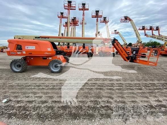 JLG 660SJ Teleskopbühnen