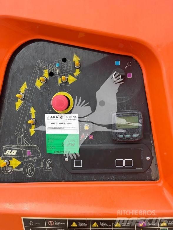 JLG 660SJ Teleskopbühnen