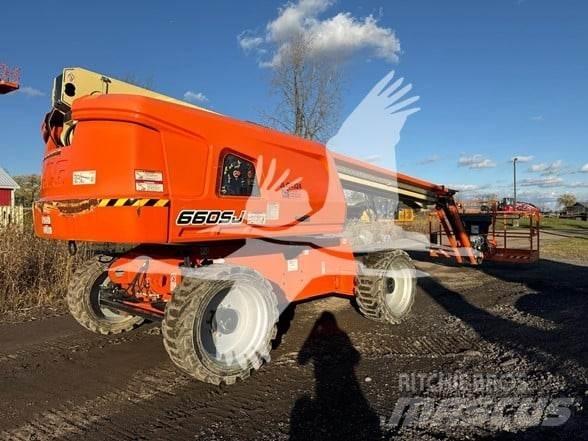 JLG 660SJ Teleskopbühnen