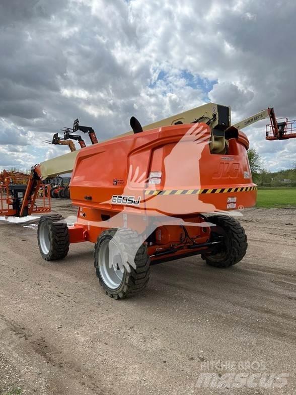 JLG 660SJ Teleskopbühnen