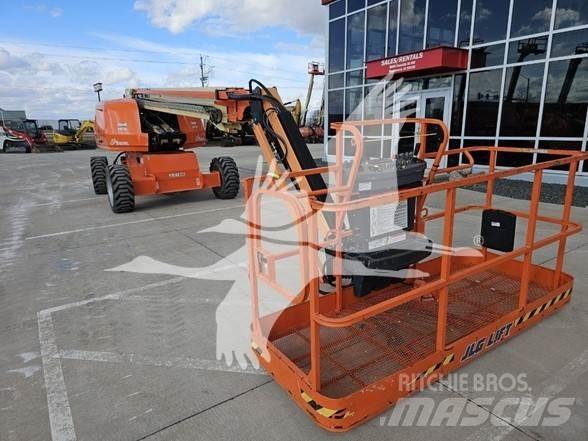 JLG 660SJ Teleskopbühnen