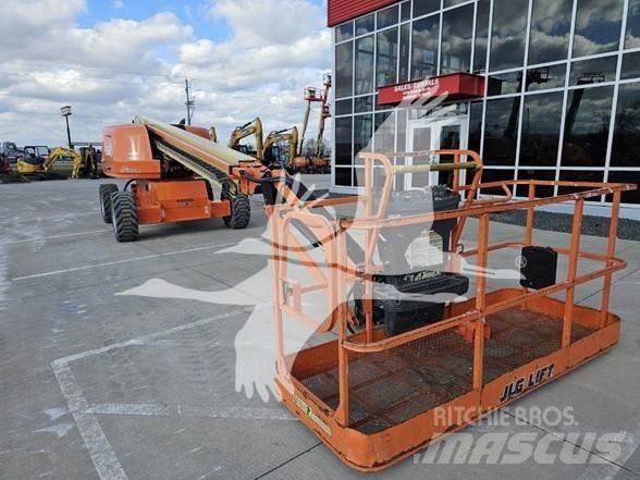 JLG 660SJ Teleskopbühnen