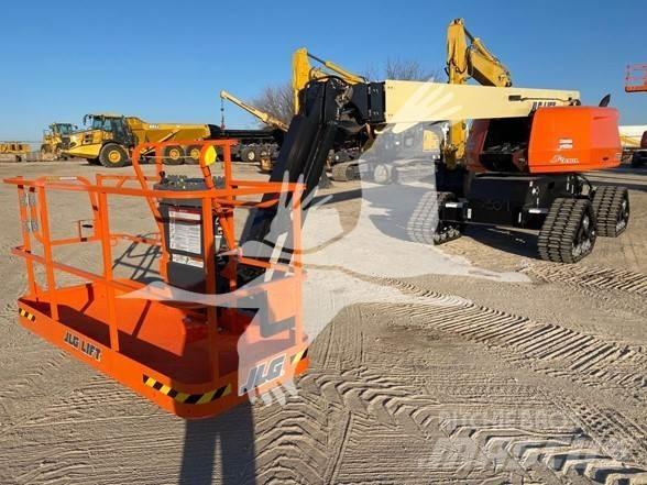 JLG 660SJ Teleskopbühnen