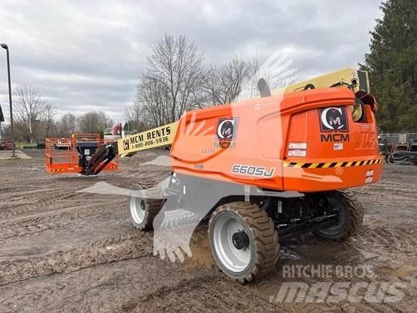 JLG 660SJ Teleskopbühnen