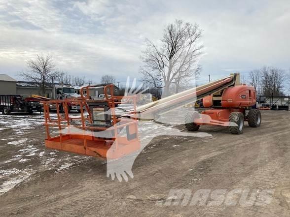 JLG 800S Teleskopbühnen