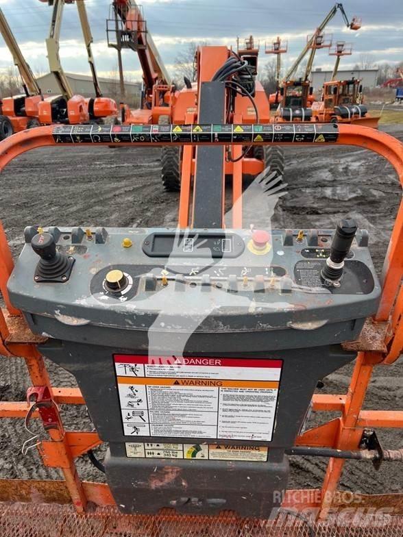 JLG 860SJ Teleskopbühnen