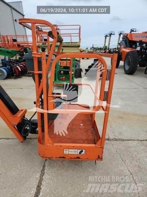 JLG E300AJP Gelenkteleskoparbeitsbühnen