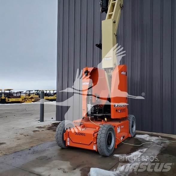 JLG E300AJP Gelenkteleskoparbeitsbühnen