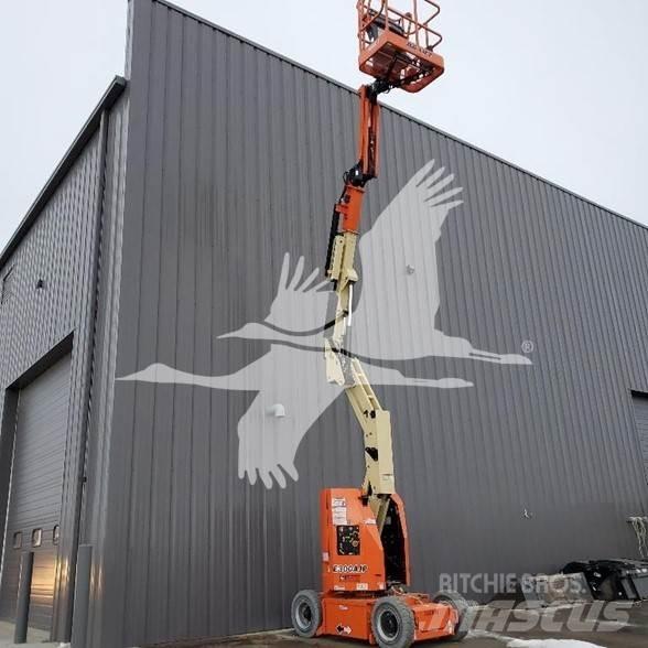 JLG E300AJP Gelenkteleskoparbeitsbühnen